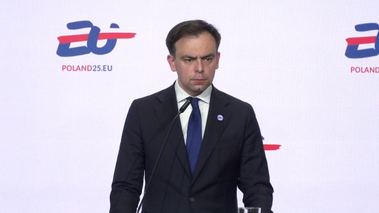 Komisja Europejska pracuje nad nową dyrektywą tytoniową. Papierosy w Polsce mogą znacznie podrożeć