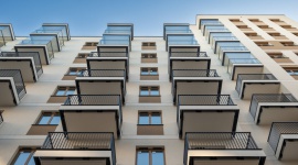 Zakup mieszkania z rynku pierwotnego – jakie są jego zalety?