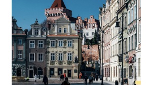 Stary Rynek w Poznaniu w finale konkursu „Modernizacja Roku & Budowa XXI w.” Biuro prasowe