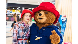 Paddington w Jurajskiej. Szykuje się nietypowa lekcja angielskiego dla dzieci