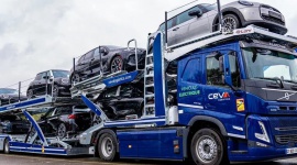 CEVA Logistics i BMW Group France testują elektryczny autotransporter