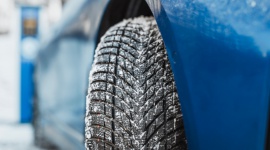 Goodyear UltraGrip Performance 3 zwycięzcą testu opon zimowych ADAC