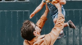 Co należy wiedzieć o urlopach ojcowskim i tacierzyńskim? Biuro prasowe