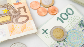 Dlaczego euro spadło poniżej 4,50 zł? Biuro prasowe