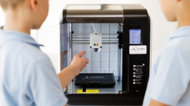 Sygnis New Technologies we współpracy z Moje Bambino sprzedało 1200 drukarek 3D